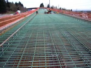 628 N-N flyover deck pour 034