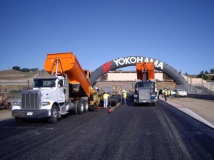 paving 6-16-06 008